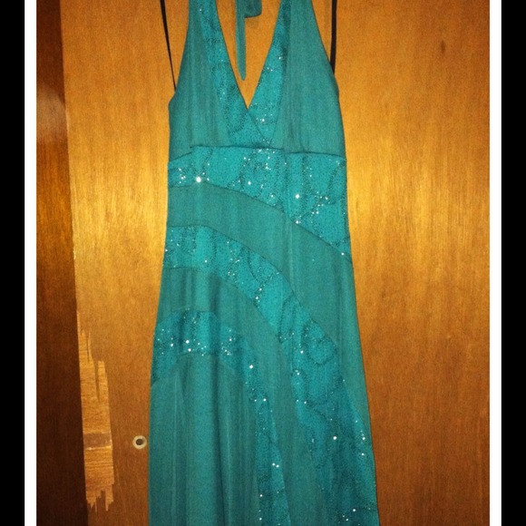 Sparkly turquoise formal - Picture 2 of 2