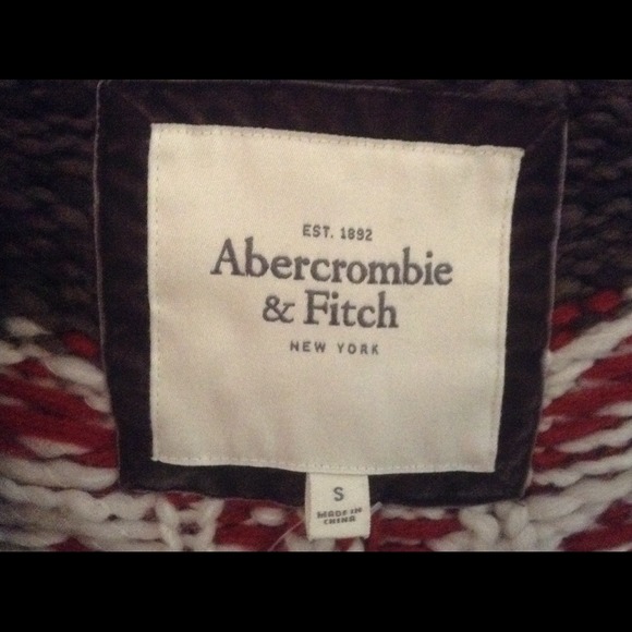 🌟FLASH SALE🌟ABERCROMBIE AND FITCH  SWEATER - Picture 4 of 4