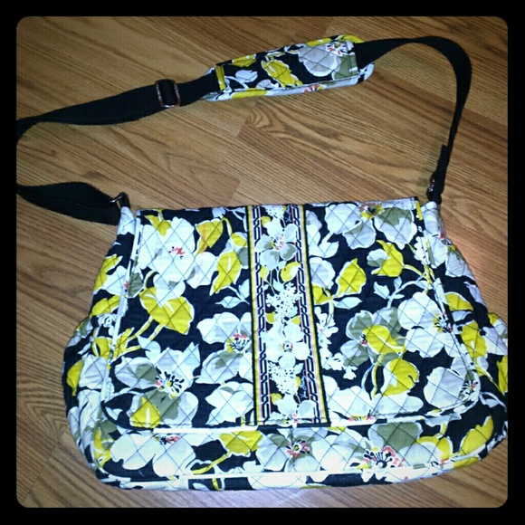 Vera Bradley diapers bag