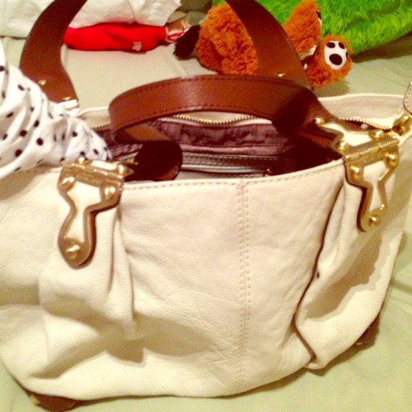White leather Michael Kors tote