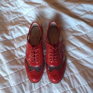 Red and clear oxfords