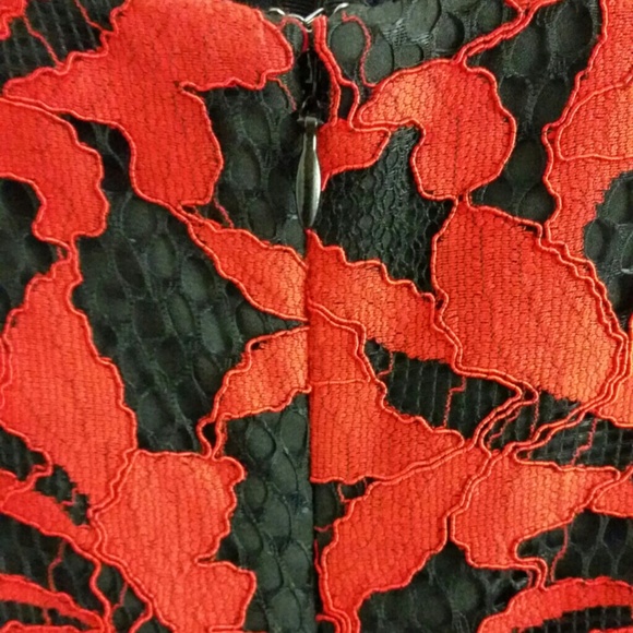 DVF WalkerTwoToned Lace Strapless Dress - Picture 2 of 7