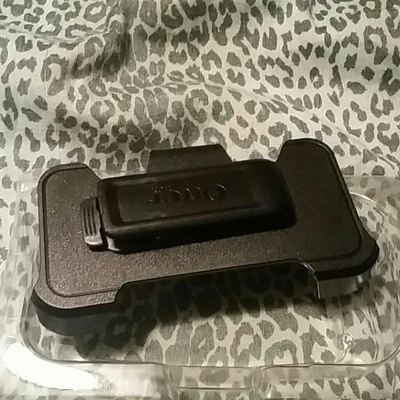 Otterbox clip