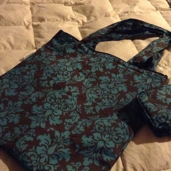 Super cute tote!