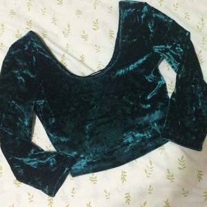 VELVET CROP TOP