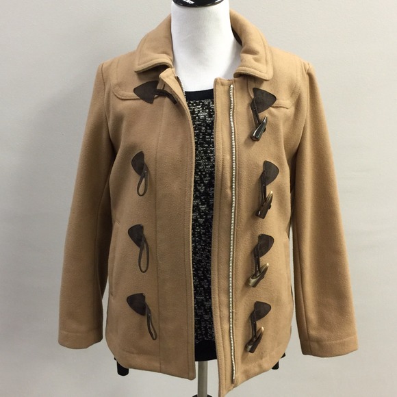 🎉Host Pick🎉- Gap Toggle Button Coat