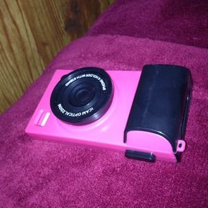 An iPhone 4/4s camera case. Looks new, Barely used