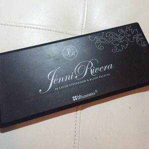 Bh cosmetics Jenny Rivera palette