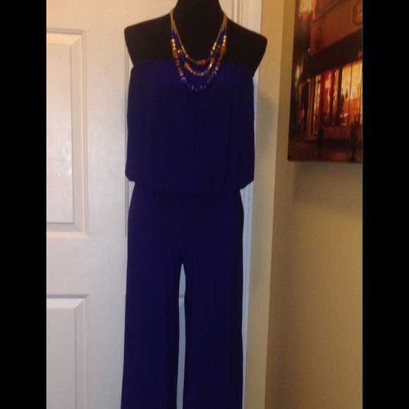 Wide leg strapless jumpsuit - Picture 3 of 4