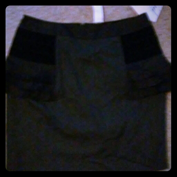 Bird by Juicy Couture Pencil/peplum skirt - Picture 1 of 4