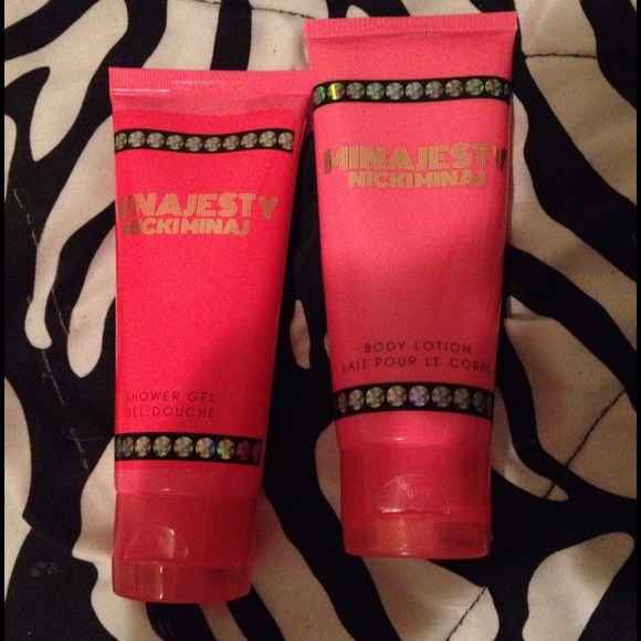 Nicki Minaj "Minajesty" shower gel & body lotion!