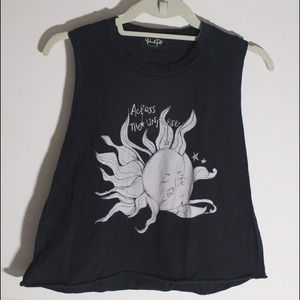 Across the universe muscle tee