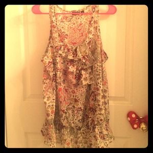 ⛔️DONATED⛔️Sleeveless top