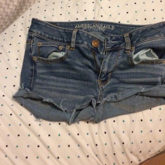 American eagle shorts!
