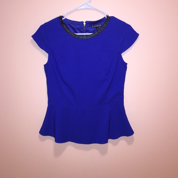 Express Tops - Peplum Top ⭐️