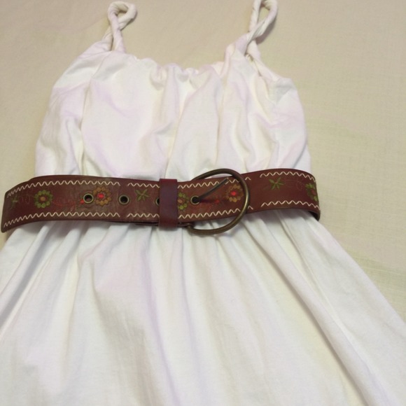 Anne Taylor Loft White Cotten Dress - Picture 1 of 2