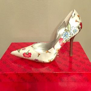 Heels..Guess by Marciano