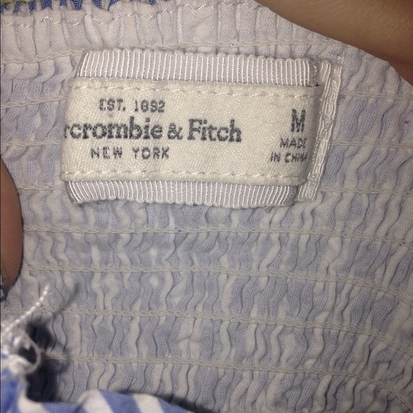 Dresses - Picture 2 of 2