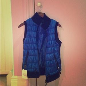 Calvin Klein vest NWT