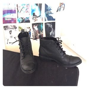 Black Combat booties