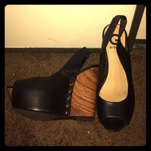 Guess Exaxto Black leather Wedges