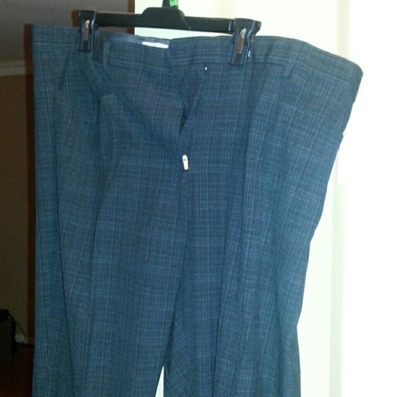 GAP WOMEN PLUS SIZE TROUSERS