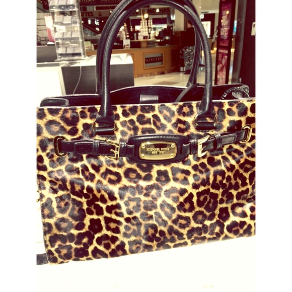 Additional pics of Michael kors bag
