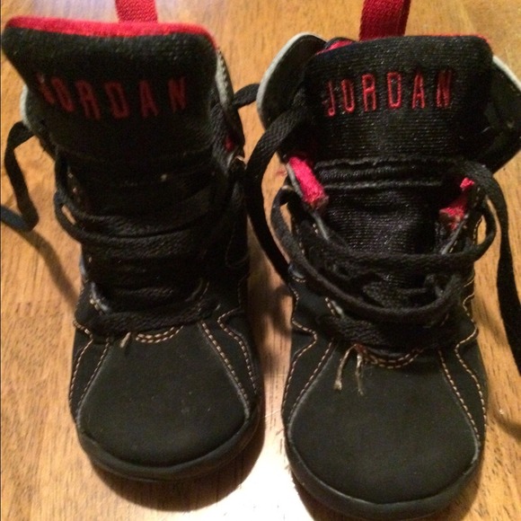 Jordans size 5 toddler