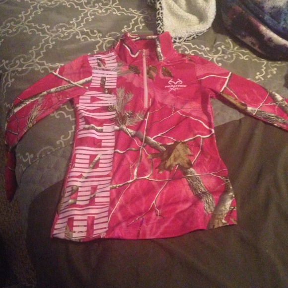 Pink Realtree long sleeve top