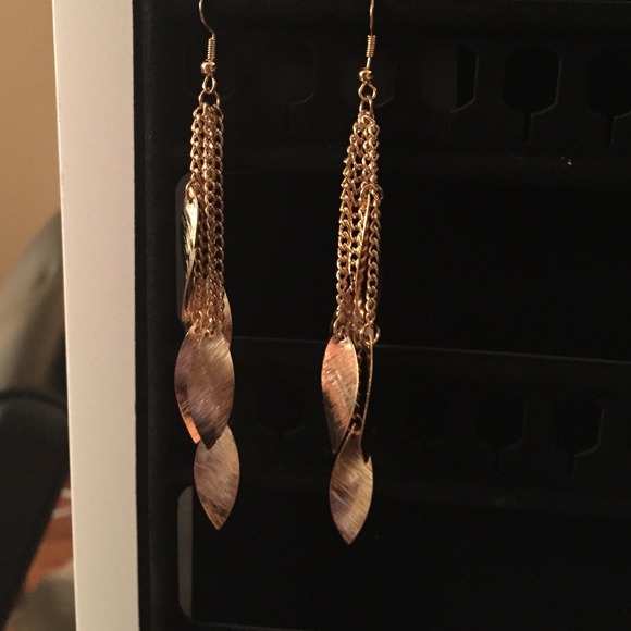 Gold earrings