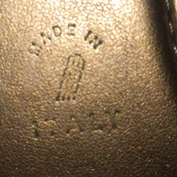 Italian Made Thong Sandals - Picture 4 of 4