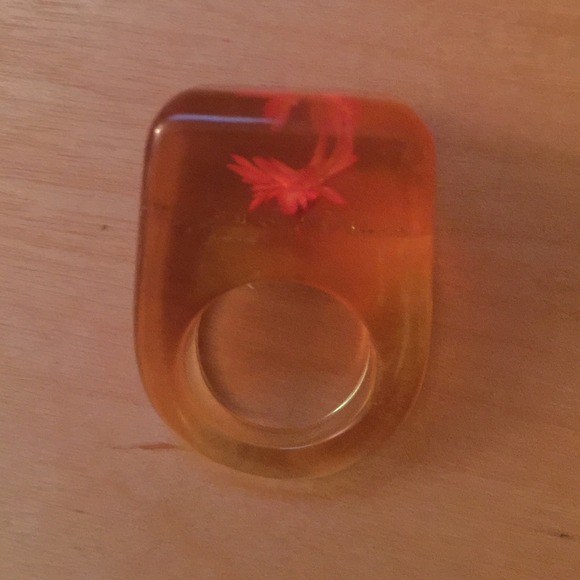 Flower Ring - Picture 2 of 2