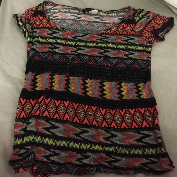 Aztec style shirt small