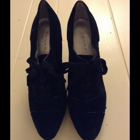 Tahari Louise heels. 8