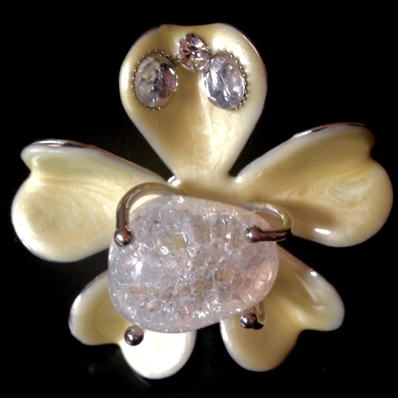 Adjustable flower ring - Picture 2 of 3