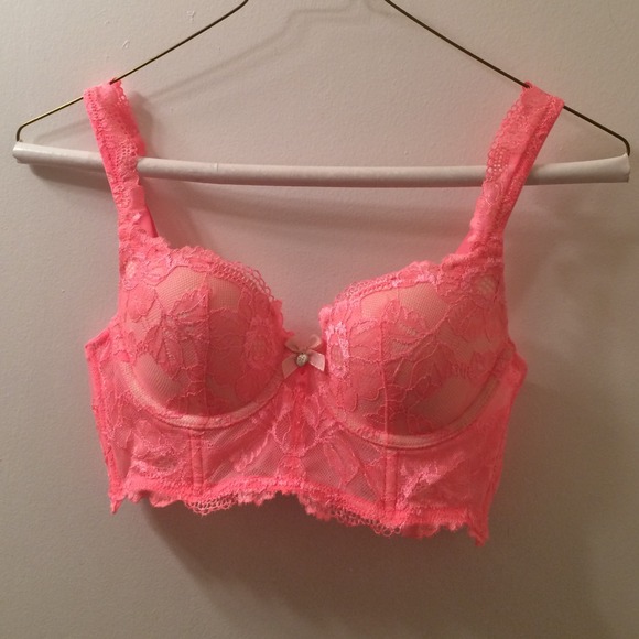 Pink Bra 💕