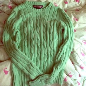 Vineyard vines sweater