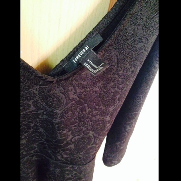 Black top forever 21 - Picture 3 of 3