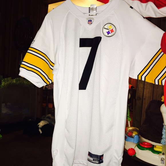 STEELERS ROETHLISBERGER JERSEY!
