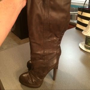 Brown Jessica Simpson boots