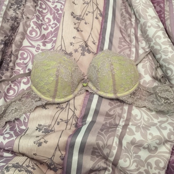 Victoria's Secret Bra