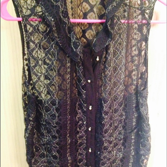 Black top - Picture 2 of 3