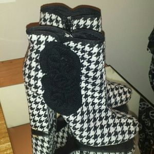 -$OLD-Rocketdog booties