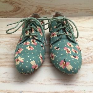 Flower Oxfords