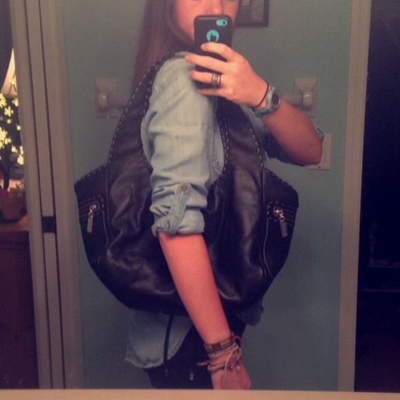 👜 Donald J. Pliner Handbag 👜 - Picture 4 of 4