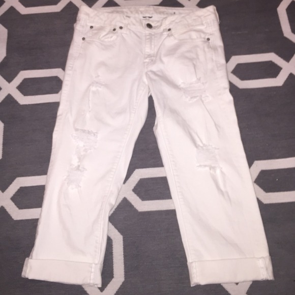 White Distressed AE Capri