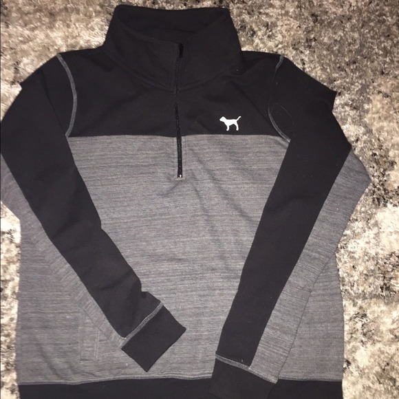 Vs pink yoga half zip NWOT BLACK/SPACEDYE