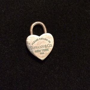 Tiffany & Co Heart shaped 925 silver spring locket