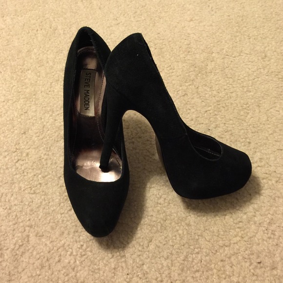 Steve Madden pumps
