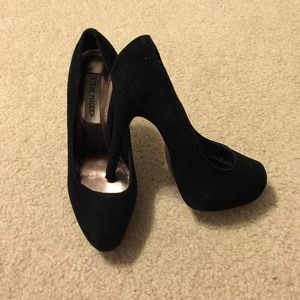 Steve Madden pumps